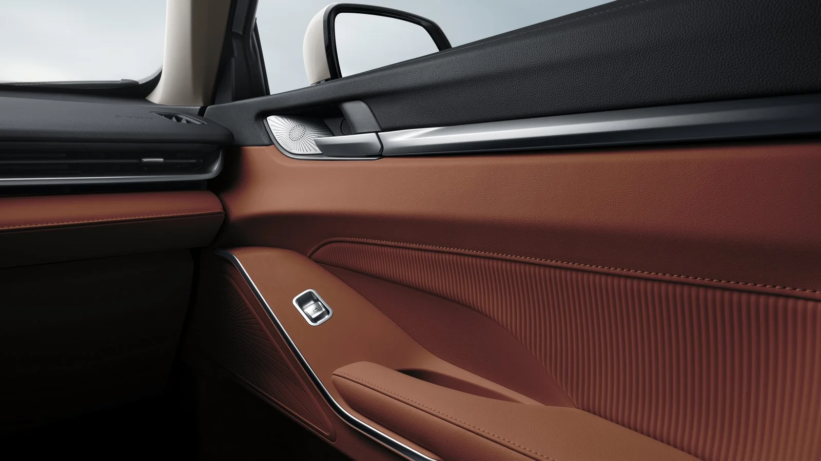 8 динамиков + сабвуфер 